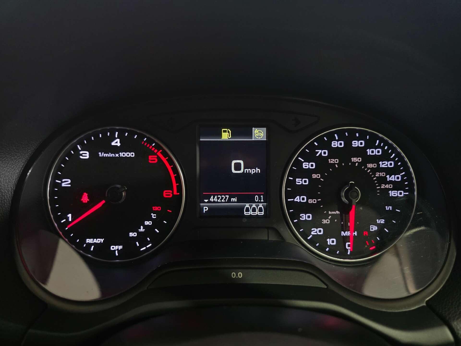 Audi Q2 view 17