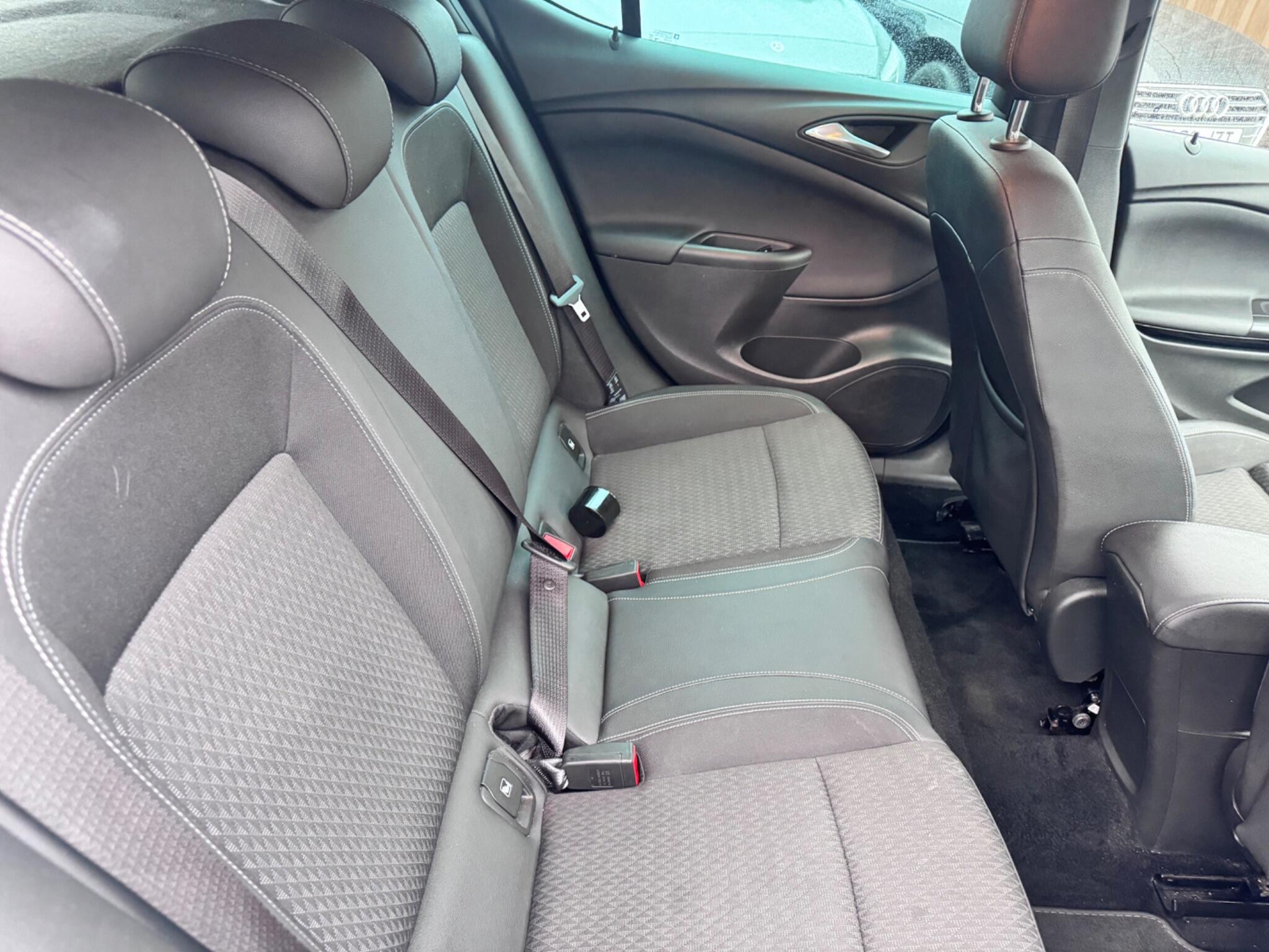 Vauxhall Astra view 23