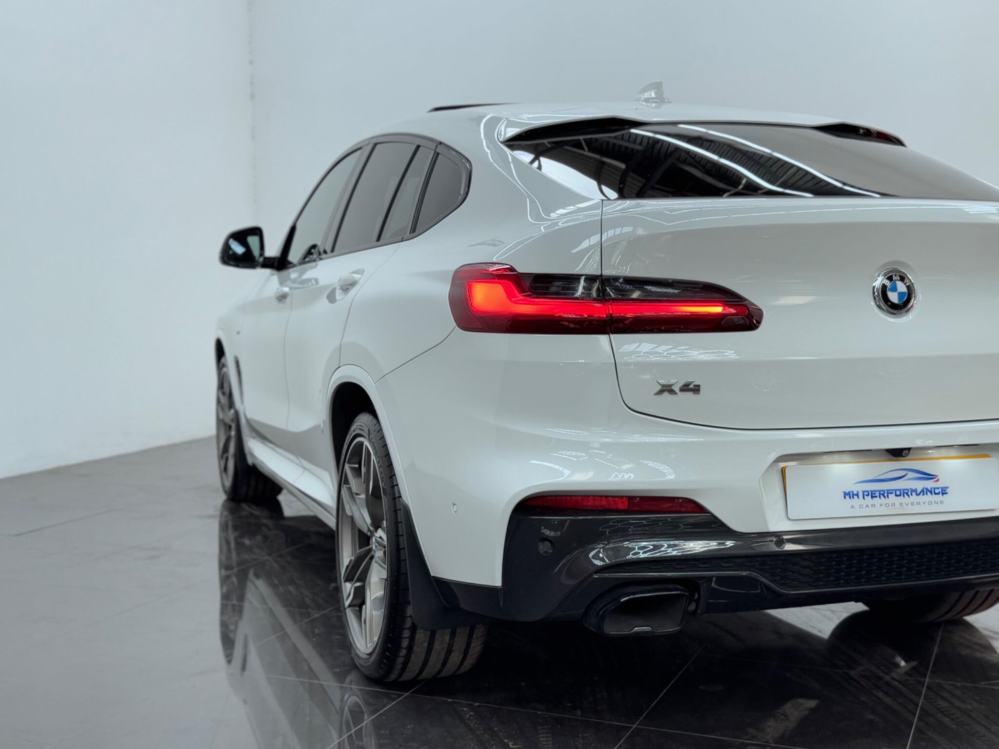 BMW X4 view 63