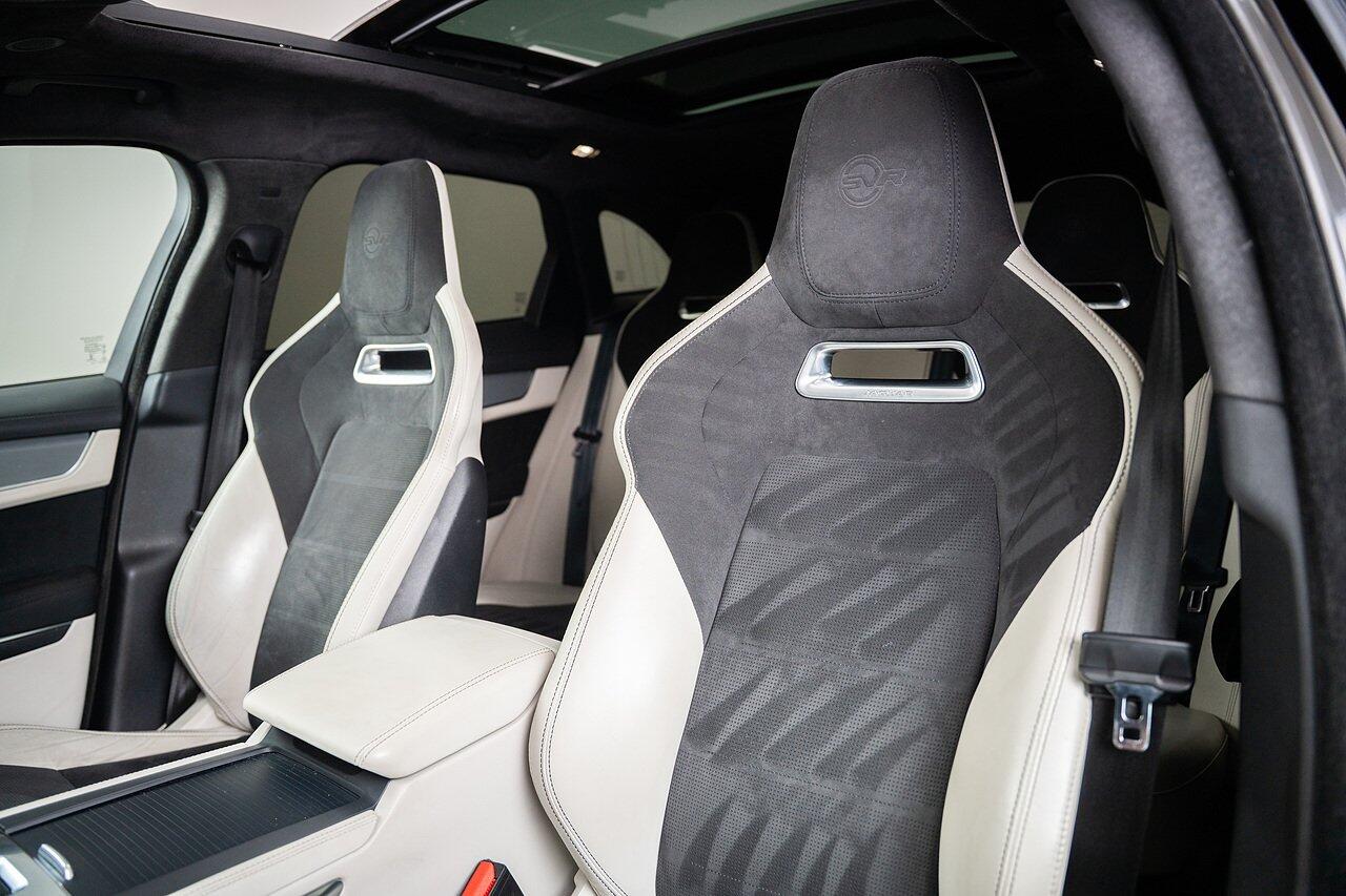 Jaguar F-Pace view 15