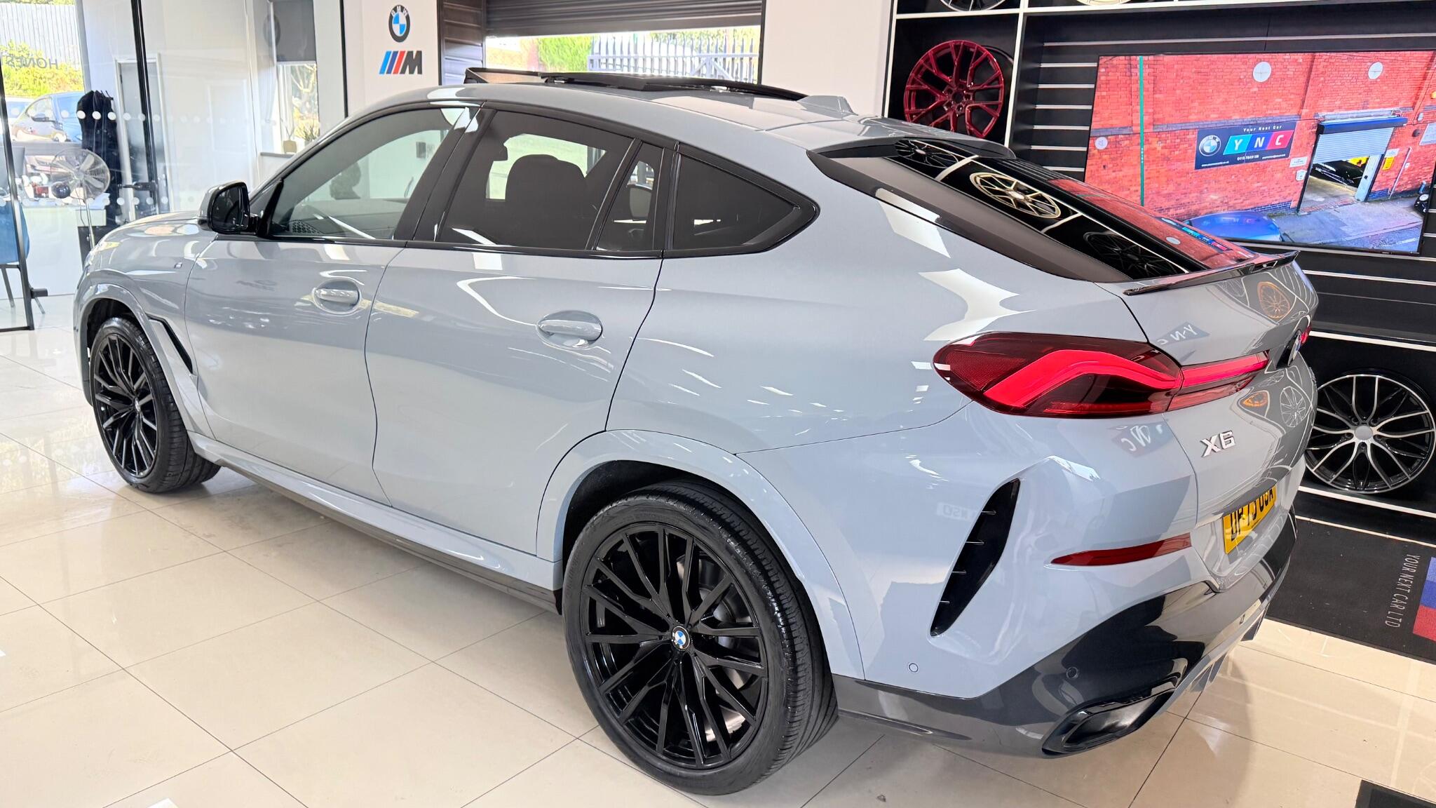BMW X6 view 55
