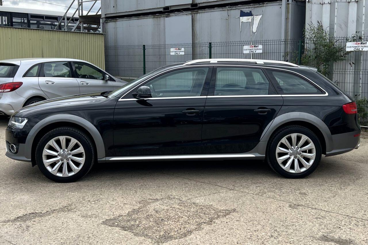 Audi A4 Allroad view 8