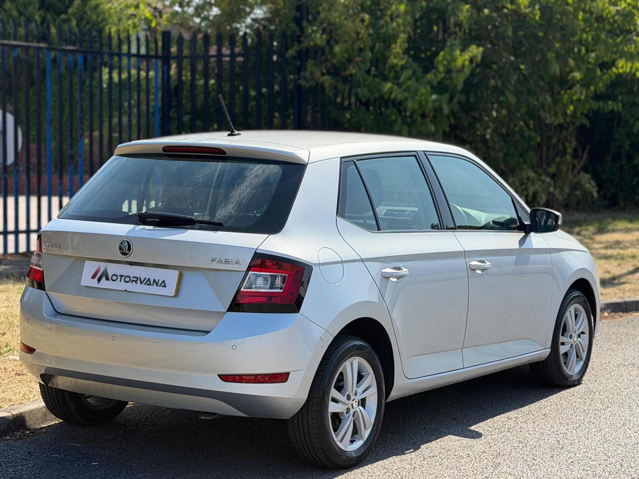 Skoda Fabia view 11