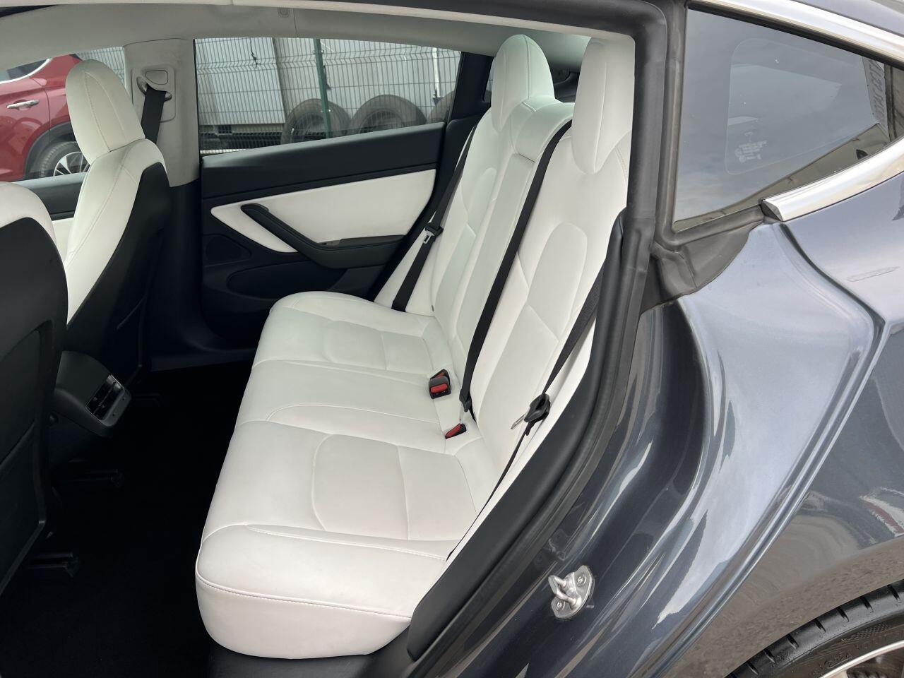 Tesla Model 3 view 29
