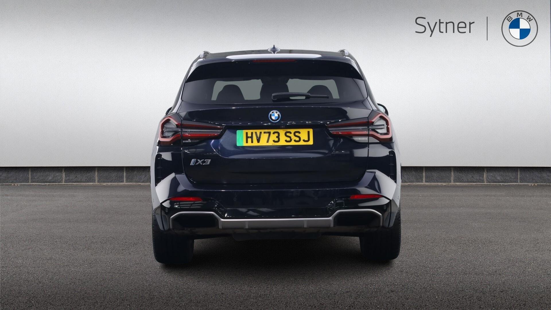 BMW iX3 view 15