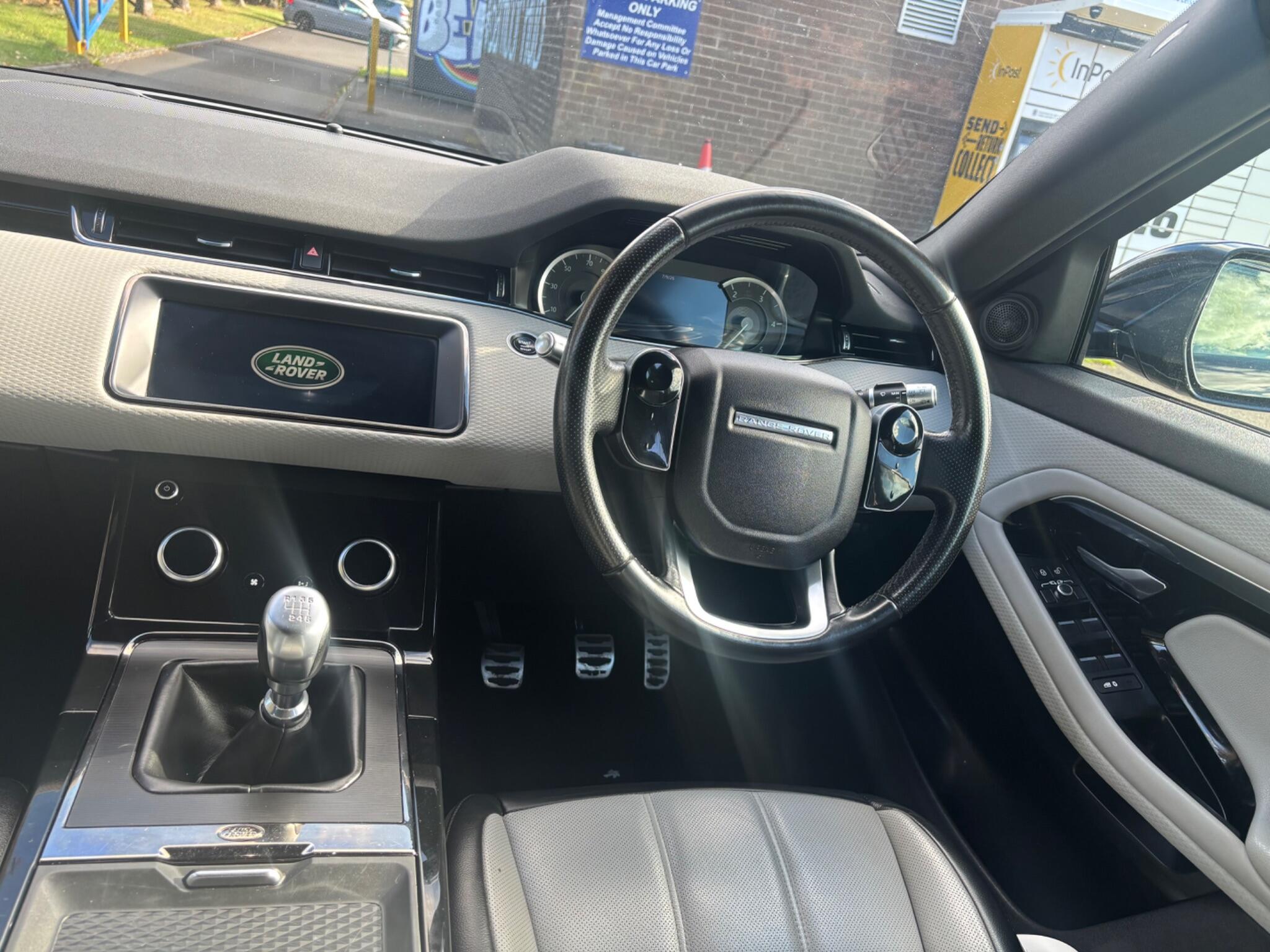 Land Rover Range Rover Evoque view 10