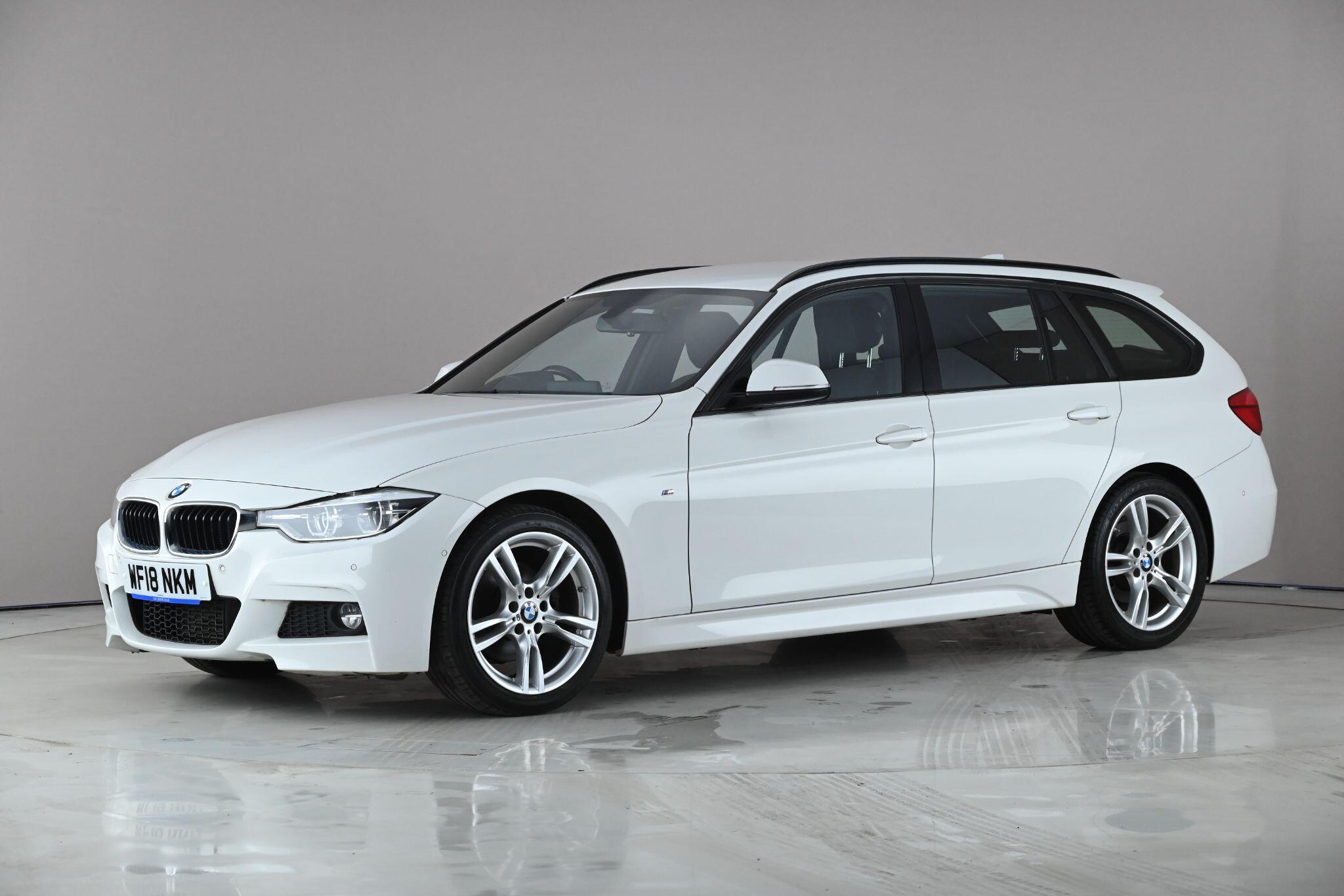 BMW 3 Series view 3