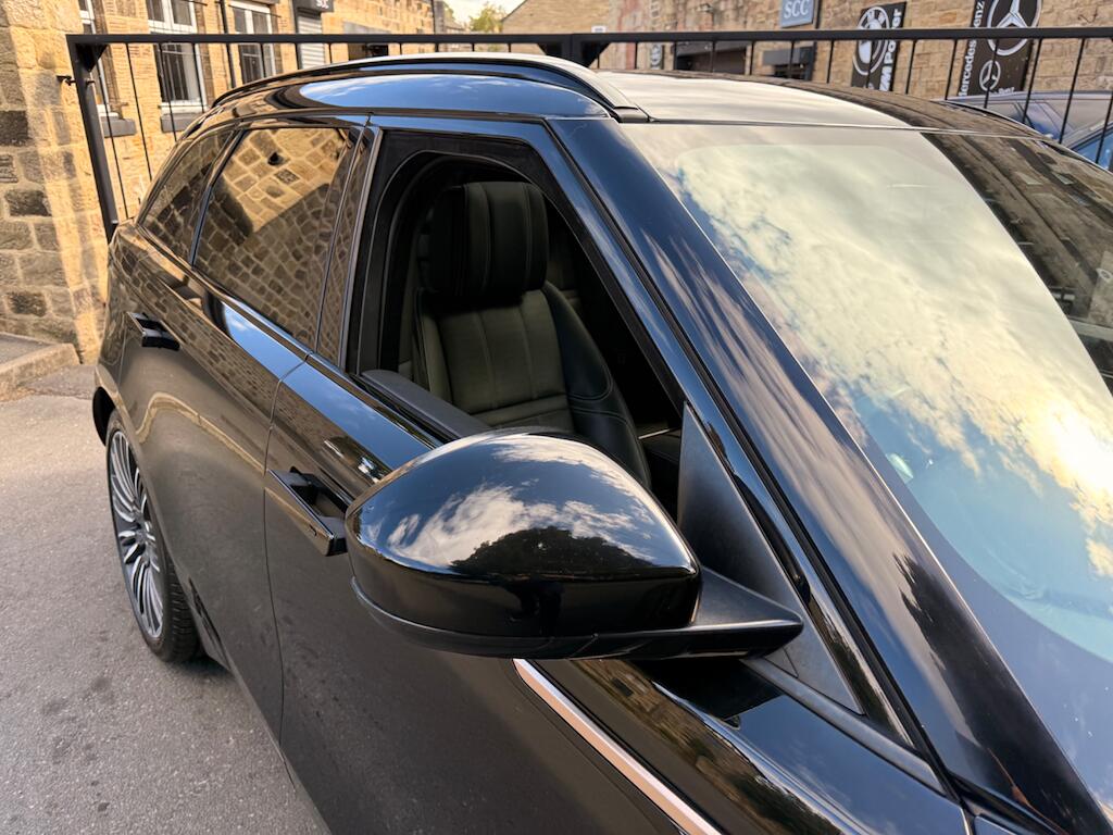 Land Rover Range Rover Velar view 20
