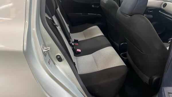 Toyota Yaris view 10