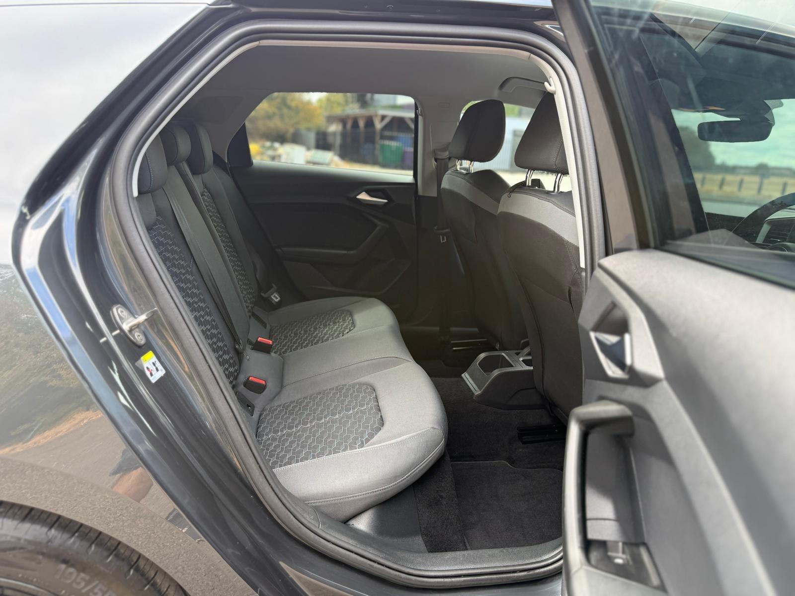 Audi A1 view 32