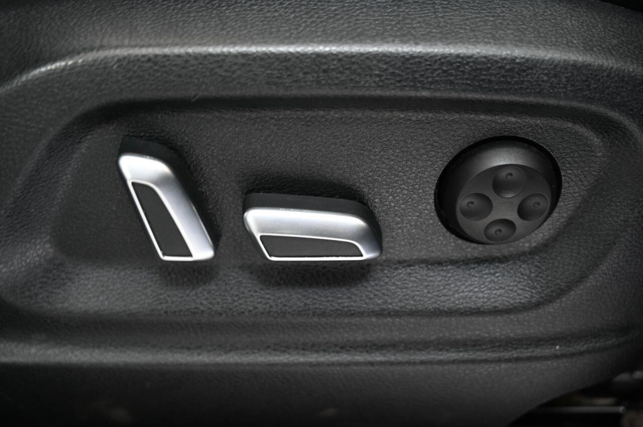 Audi Q5 view 33