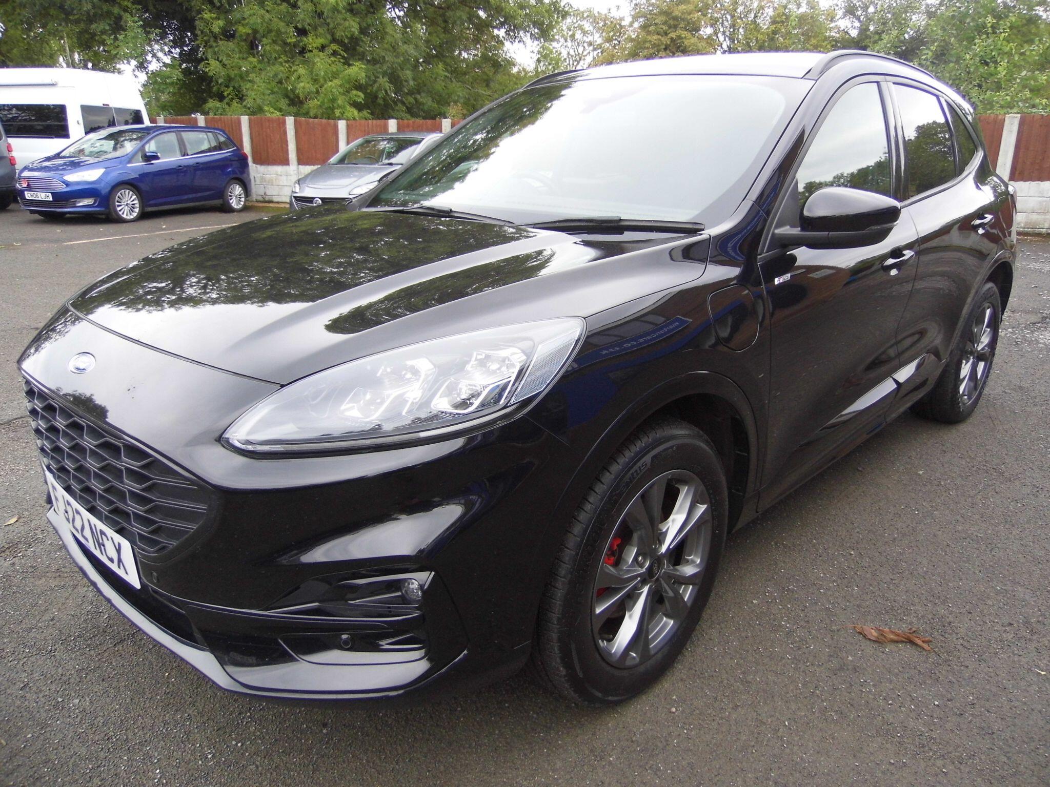 Ford Kuga view 3