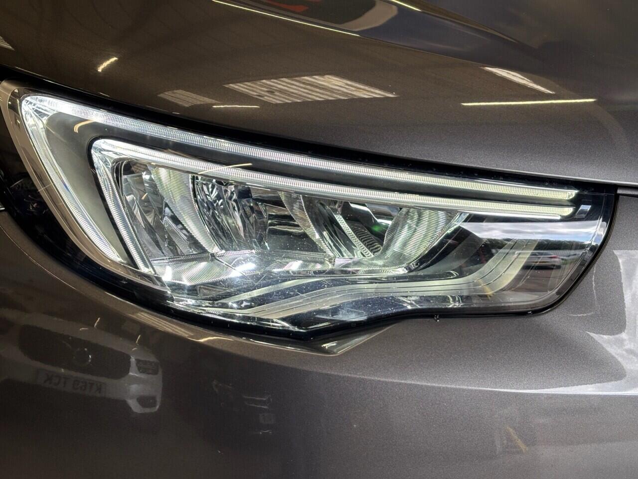 Vauxhall Grandland X view 43