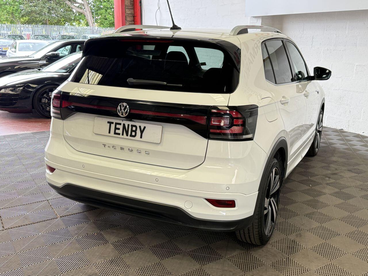 Volkswagen T-Cross view 7