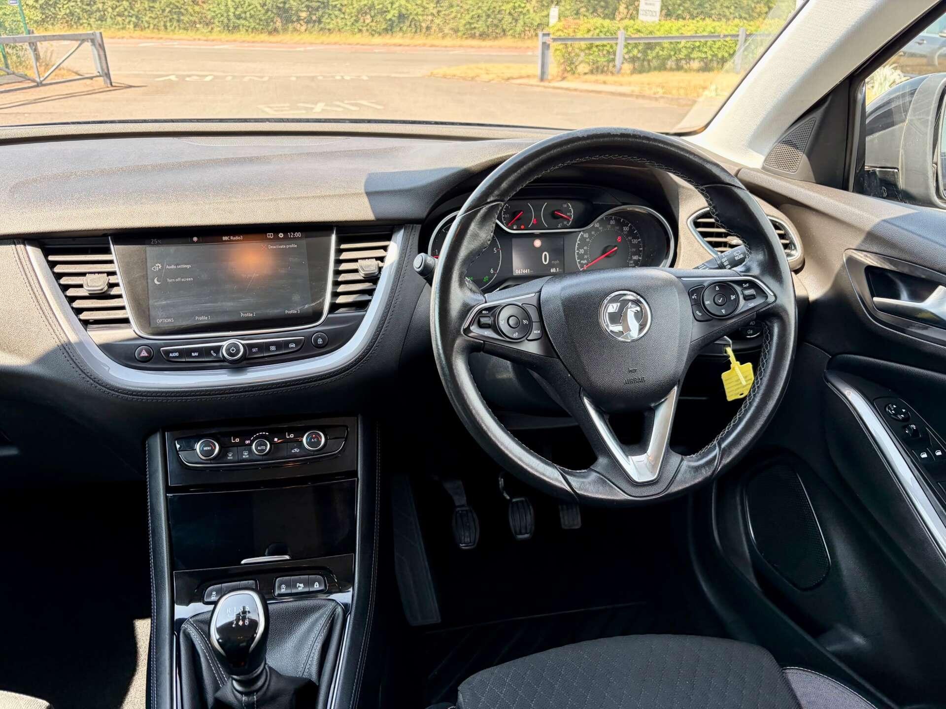 Vauxhall Grandland X view 2