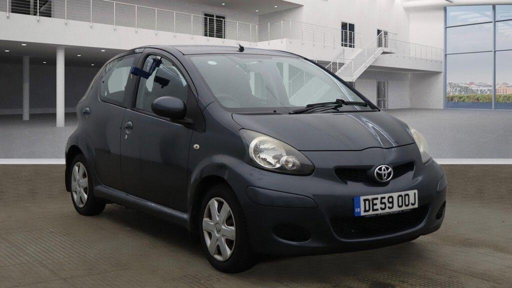 Toyota Aygo view 11