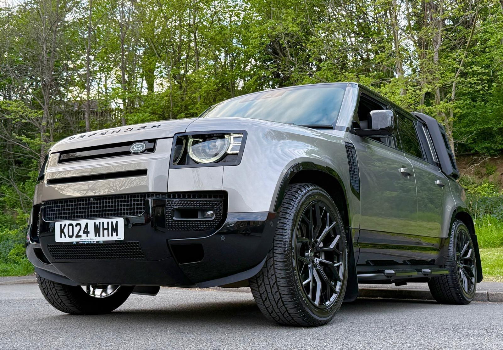 Land Rover Defender view 86
