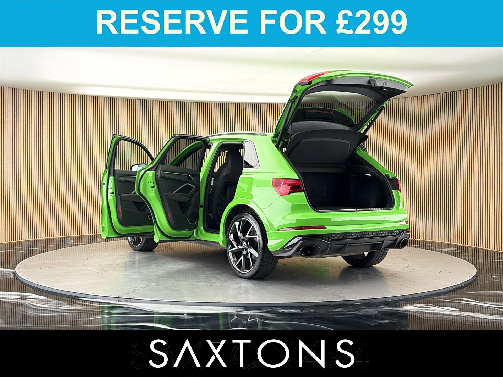 Audi RS Q3 view 32