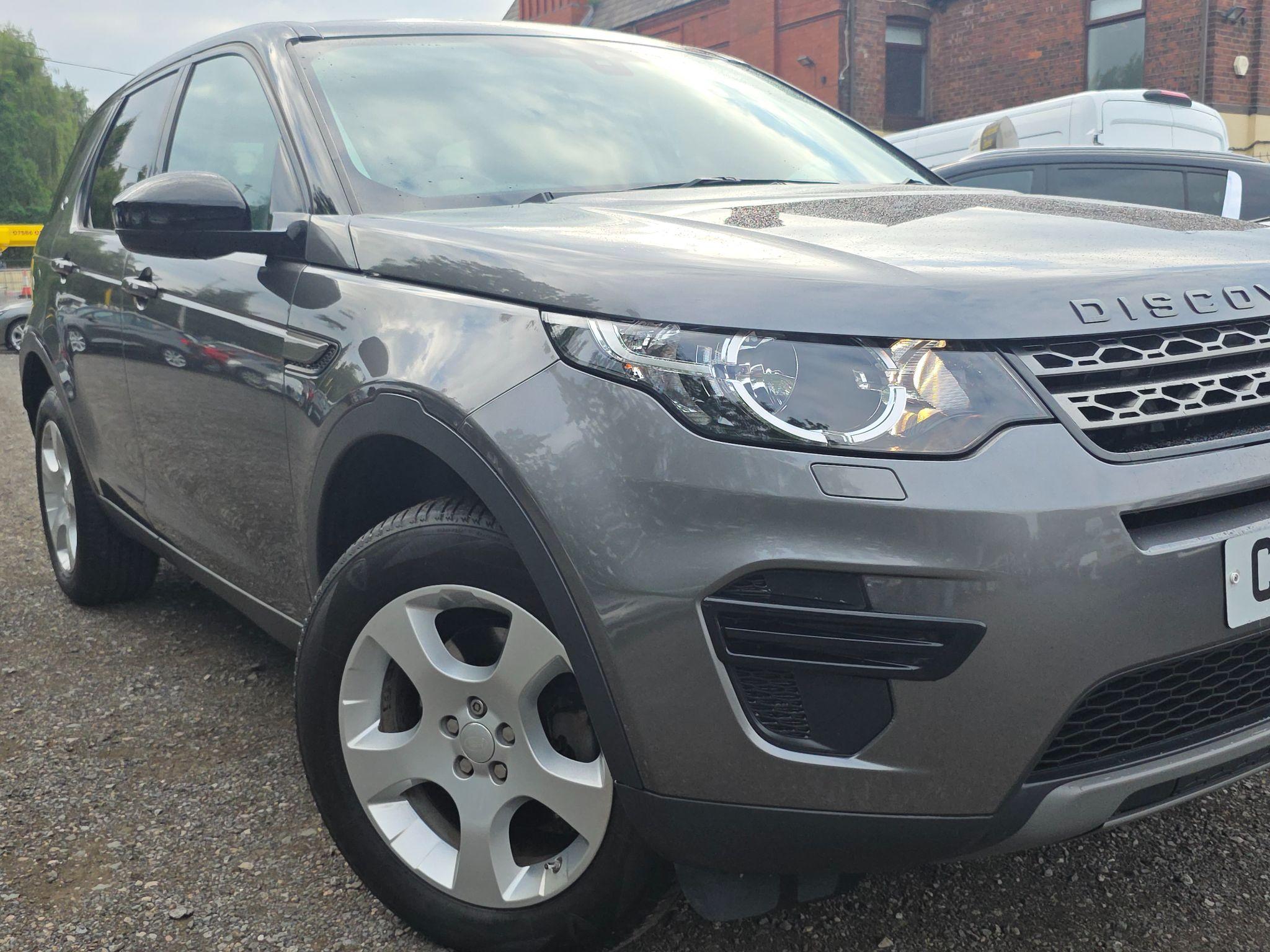 2017 Land Rover Discovery Sport 2.0 TD4 SE 4WD Euro 6 (s/s) 5dr (5 Seat) • 60,214 miles image 13
