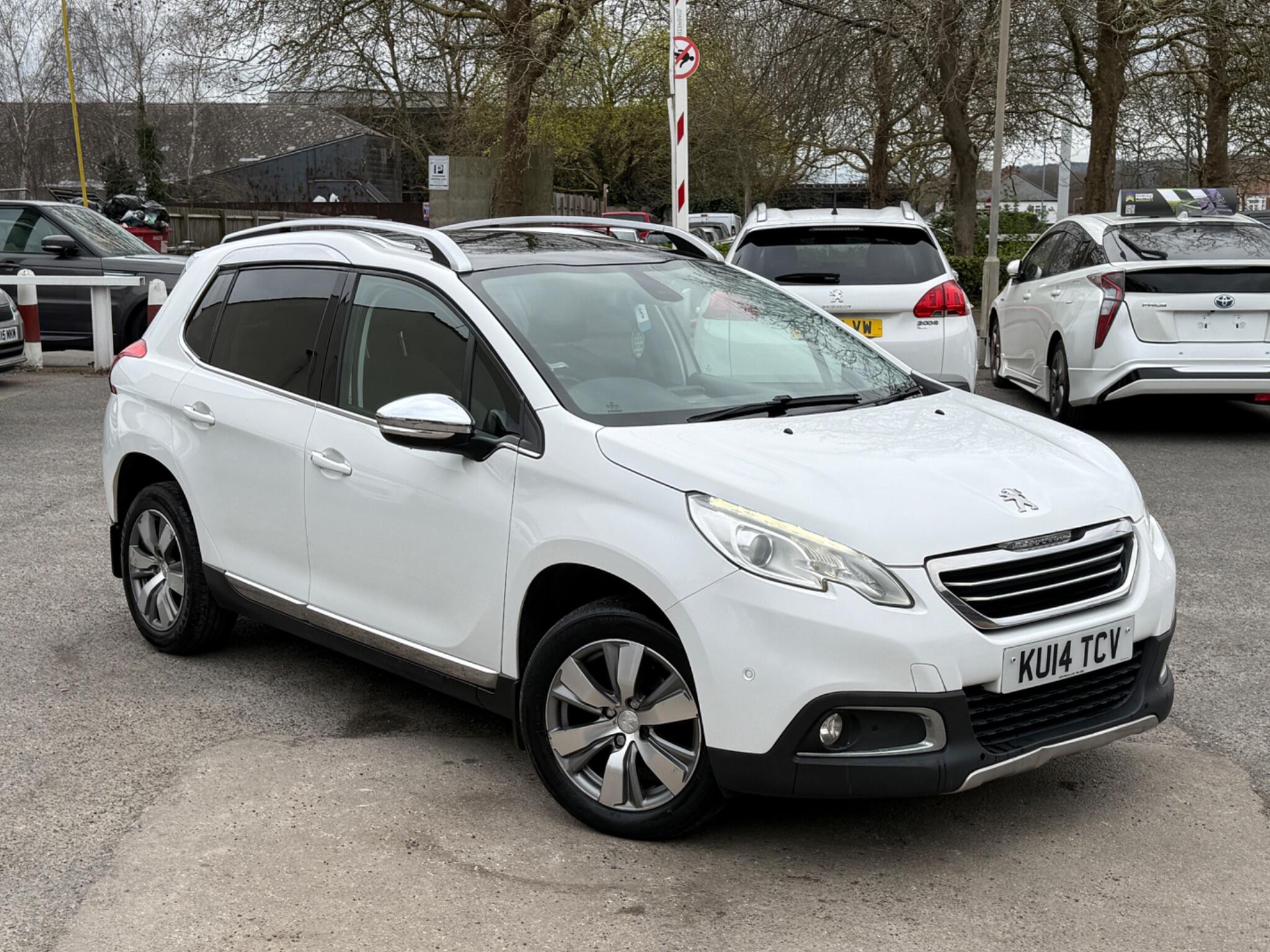 Peugeot 2008 - Image 7