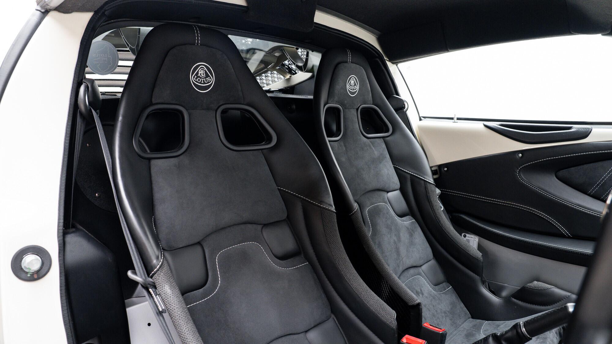 Lotus Exige view 6