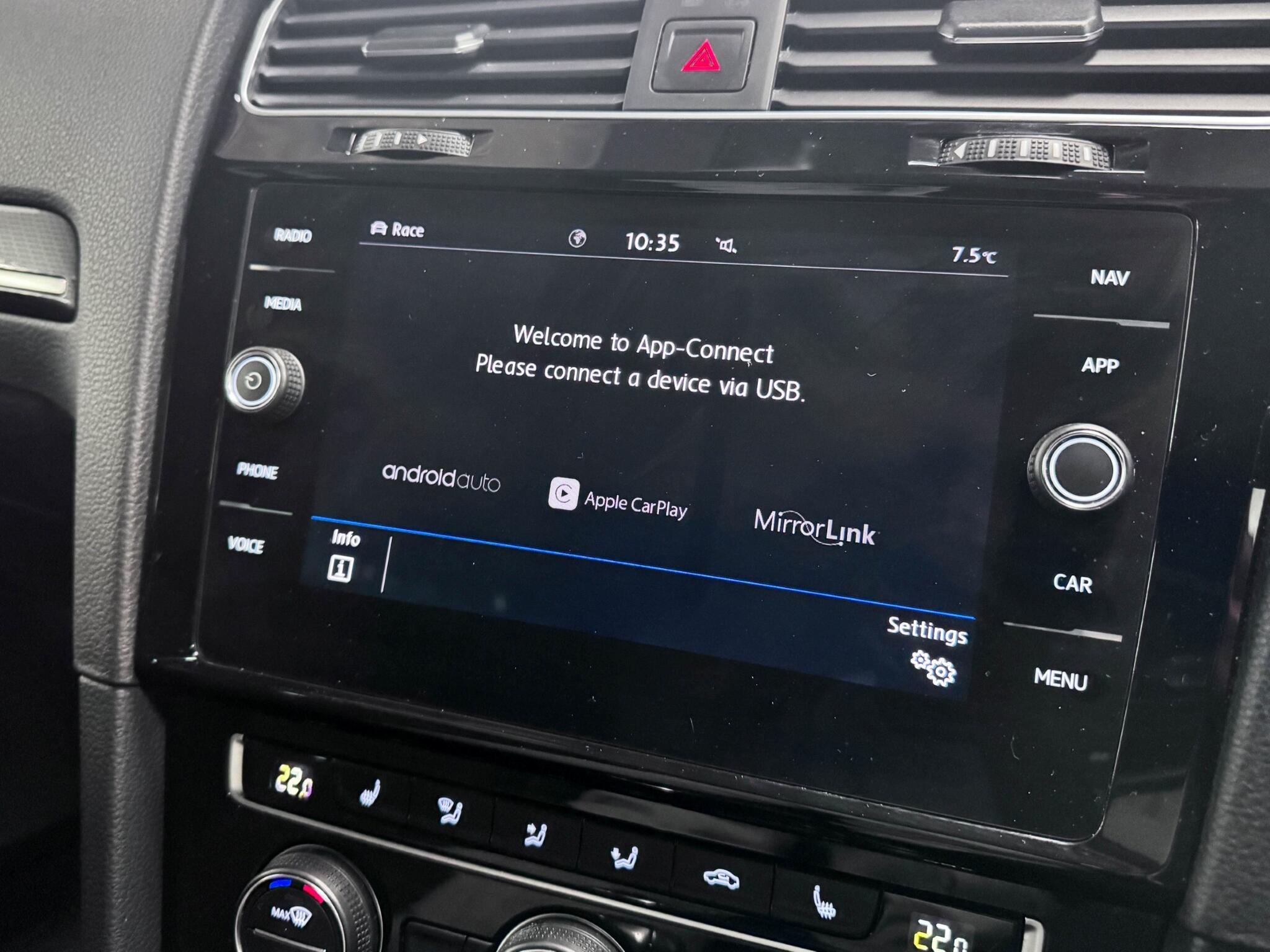 Volkswagen Golf view 37
