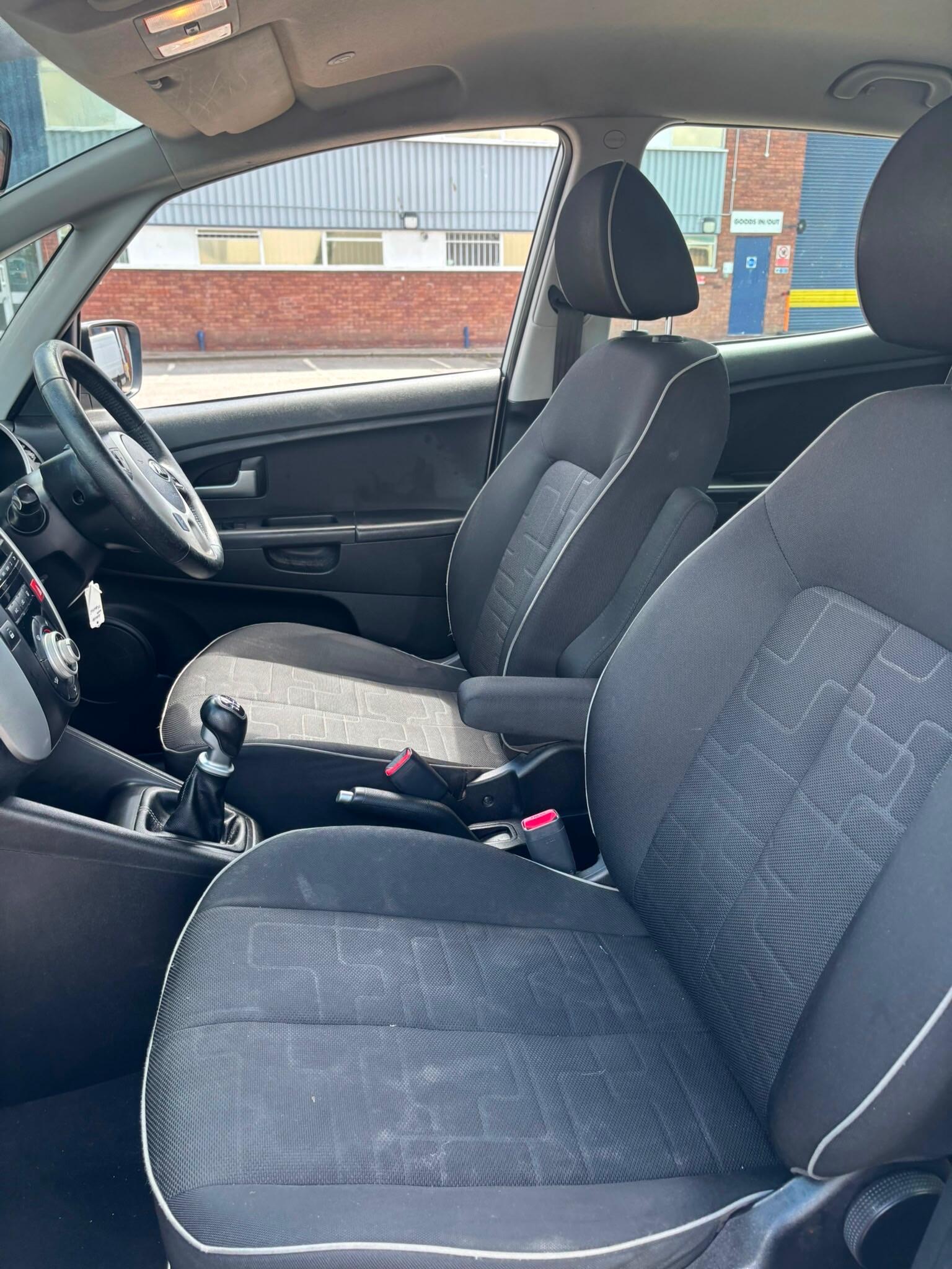 Kia Venga view 48