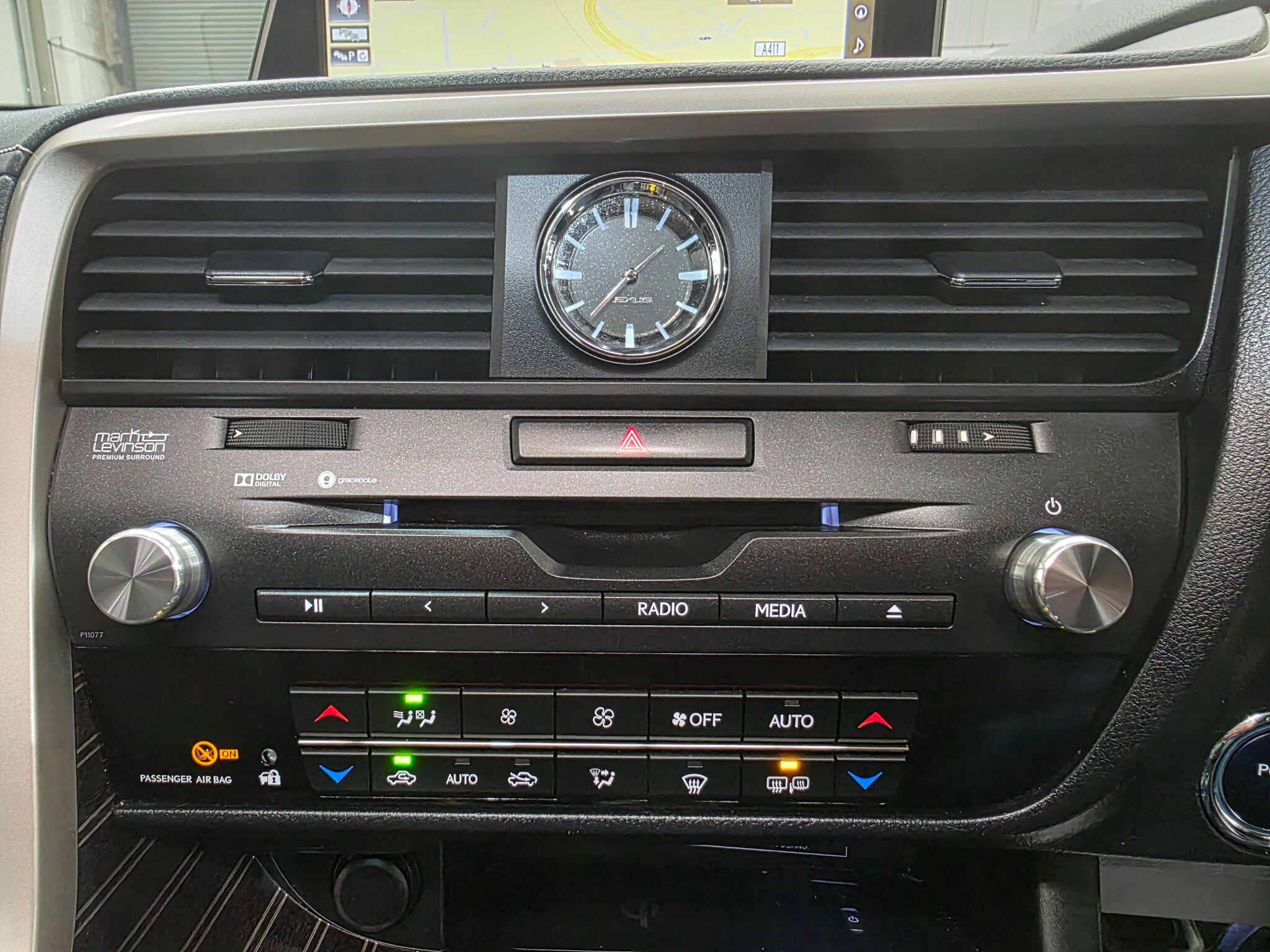 Lexus RX view 10