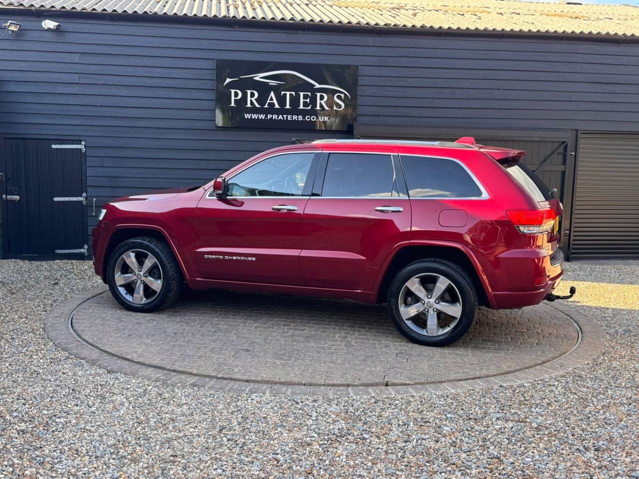Jeep Grand Cherokee view 25