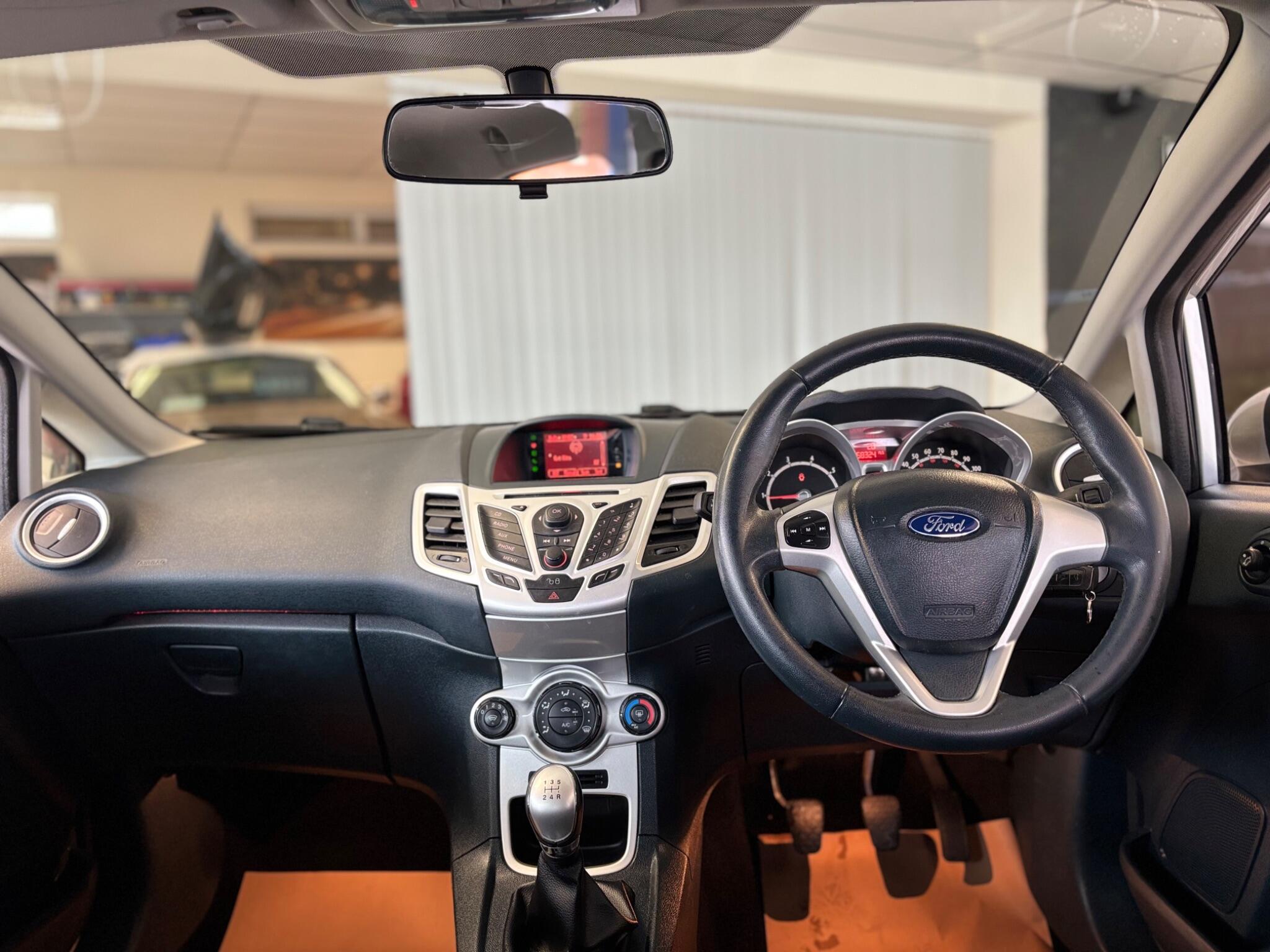 Ford Fiesta view 10