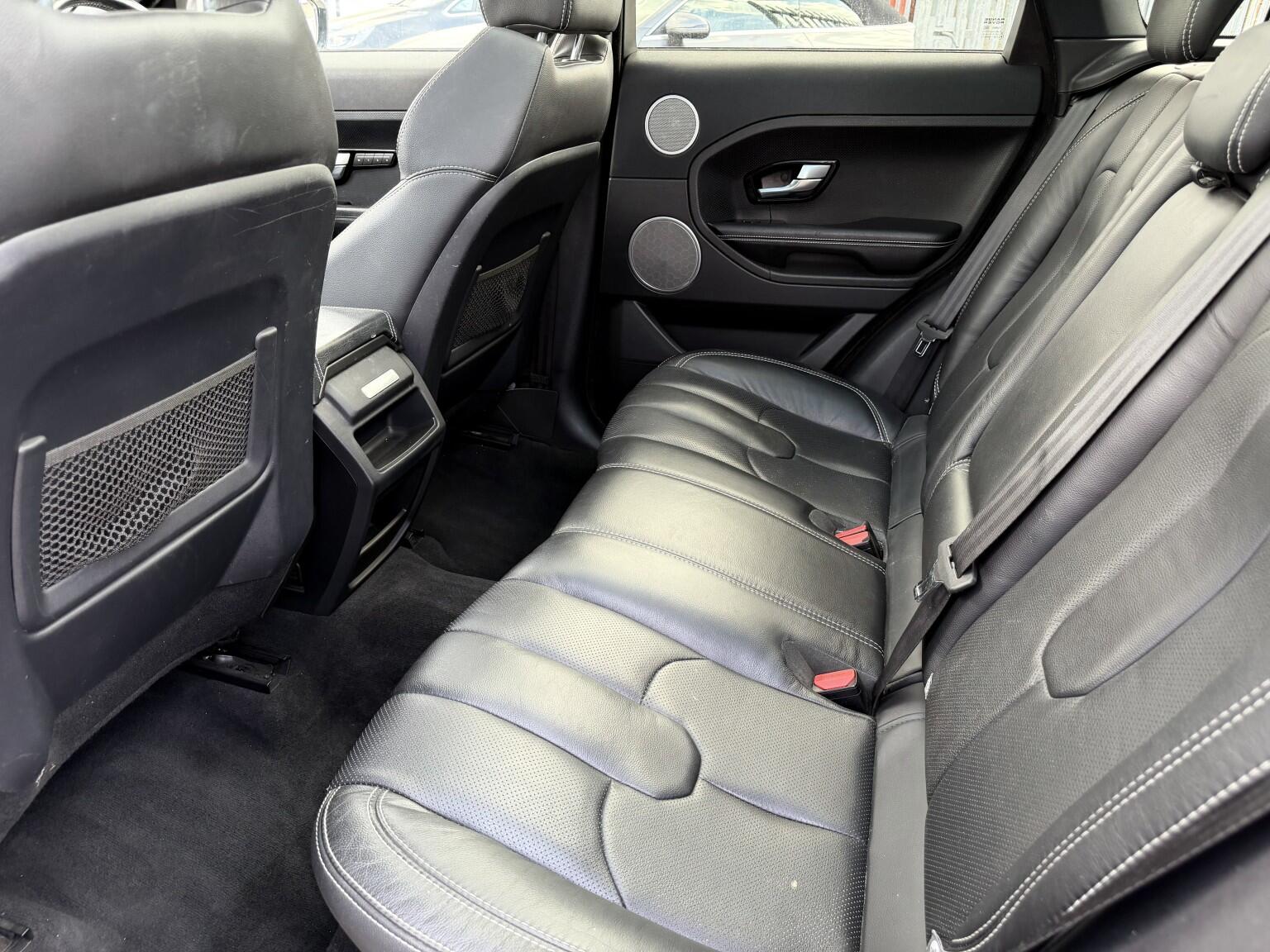 Land Rover Range Rover Evoque view 32