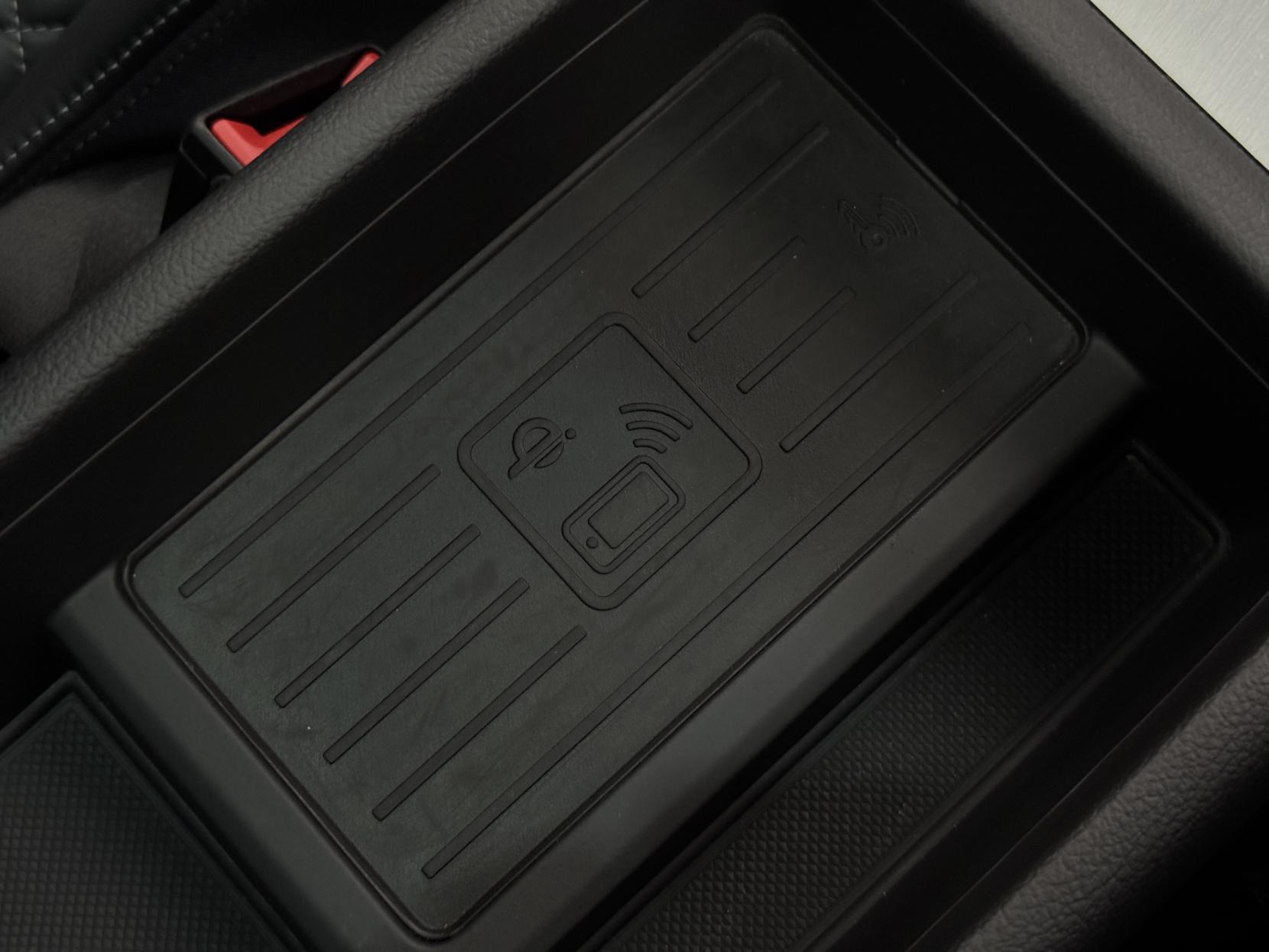 Audi S4 Avant view 41
