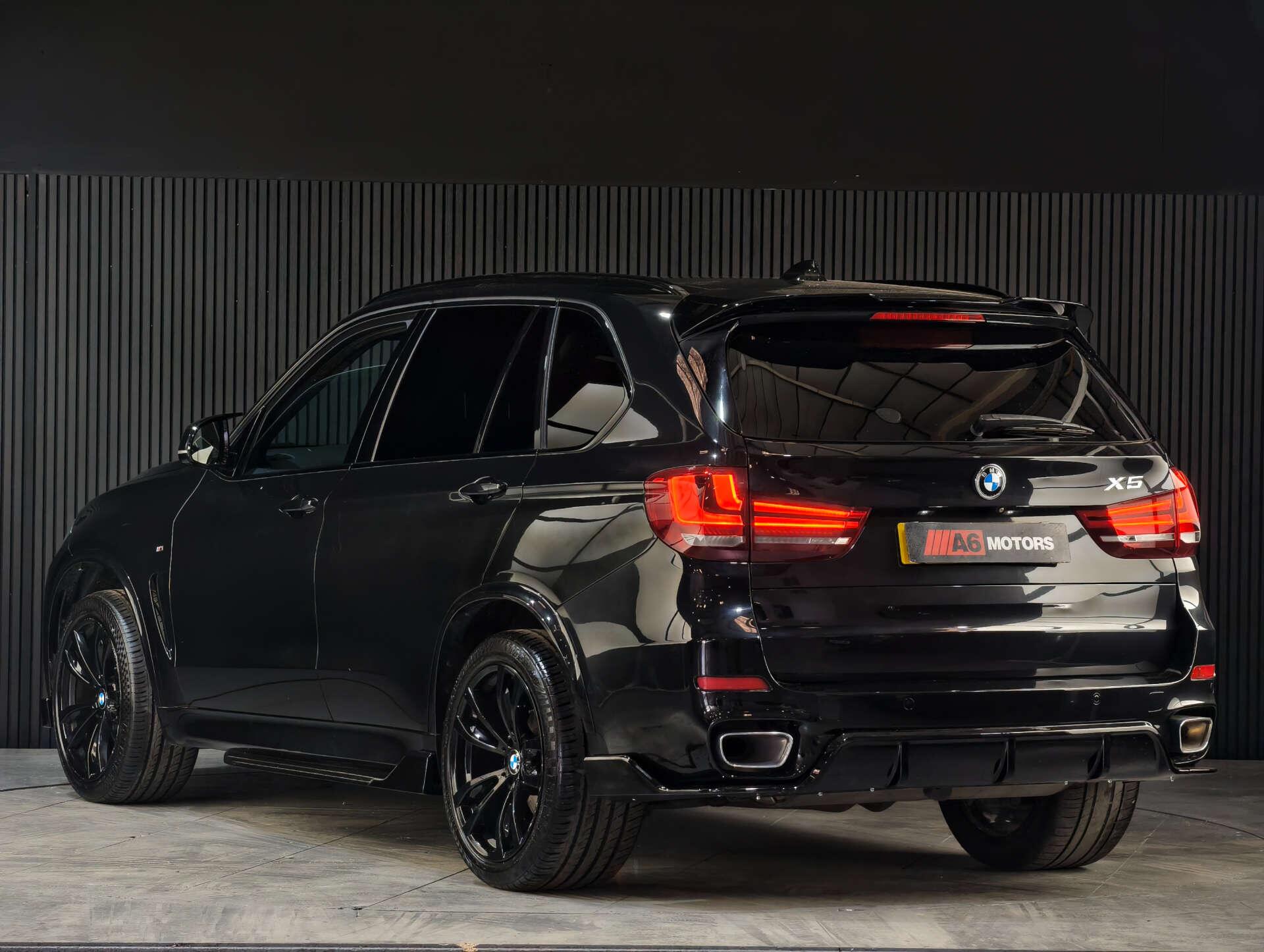 BMW X5 X5 view 16