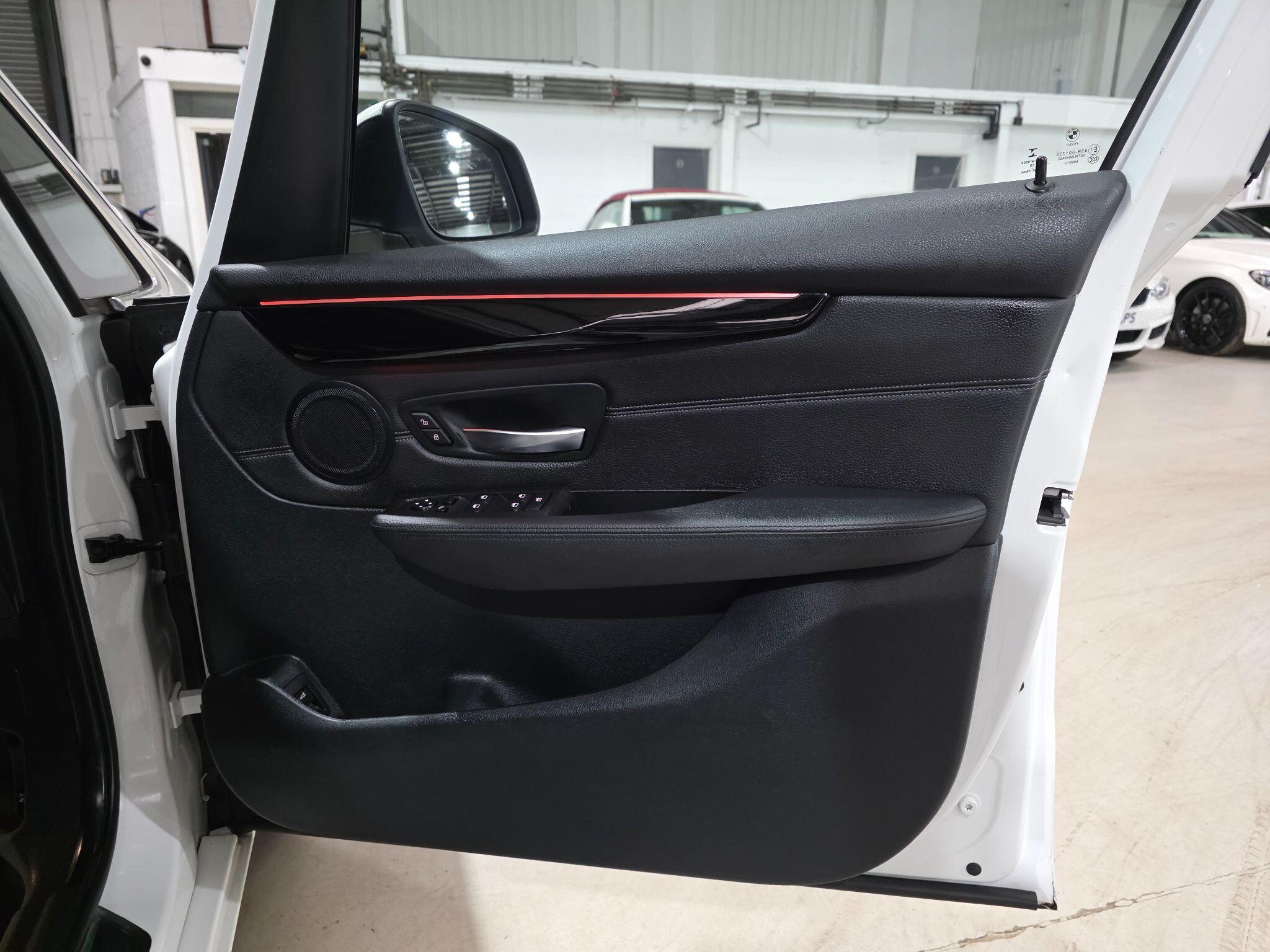 BMW 2 Series Active Tourer view 15