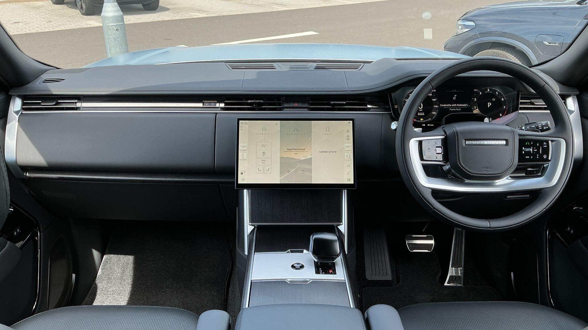 Land Rover Range Rover view 9