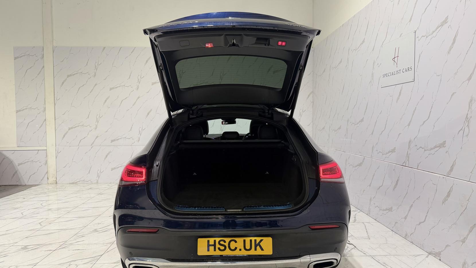 Mercedes-Benz Gle view 42