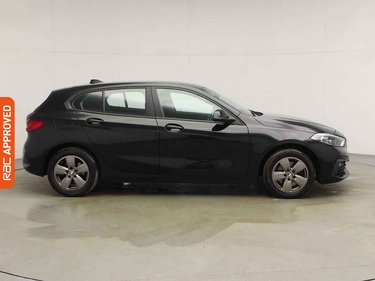 BMW 1 Series view 6