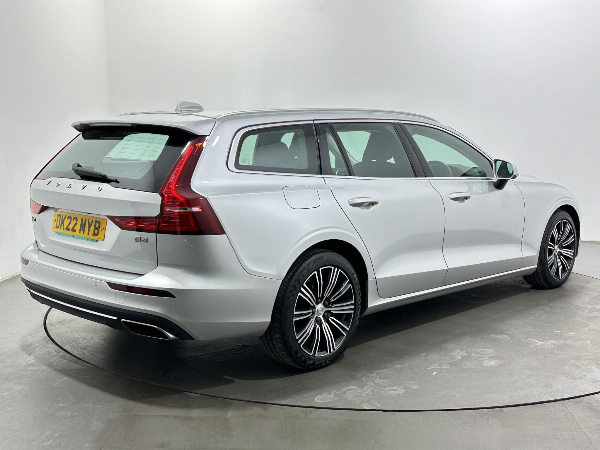 Volvo V60 view 8