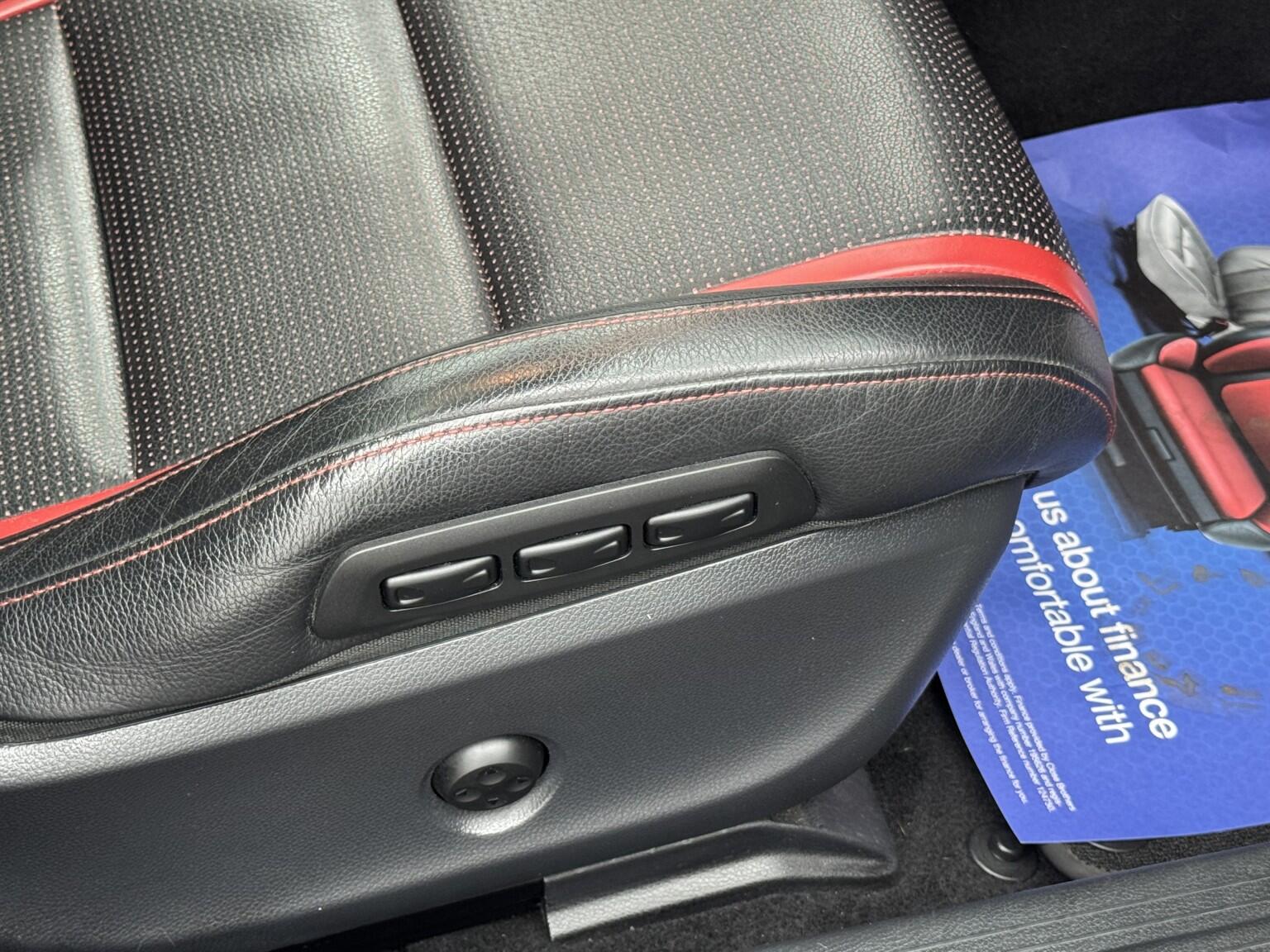 Mercedes-Benz Cla view 51
