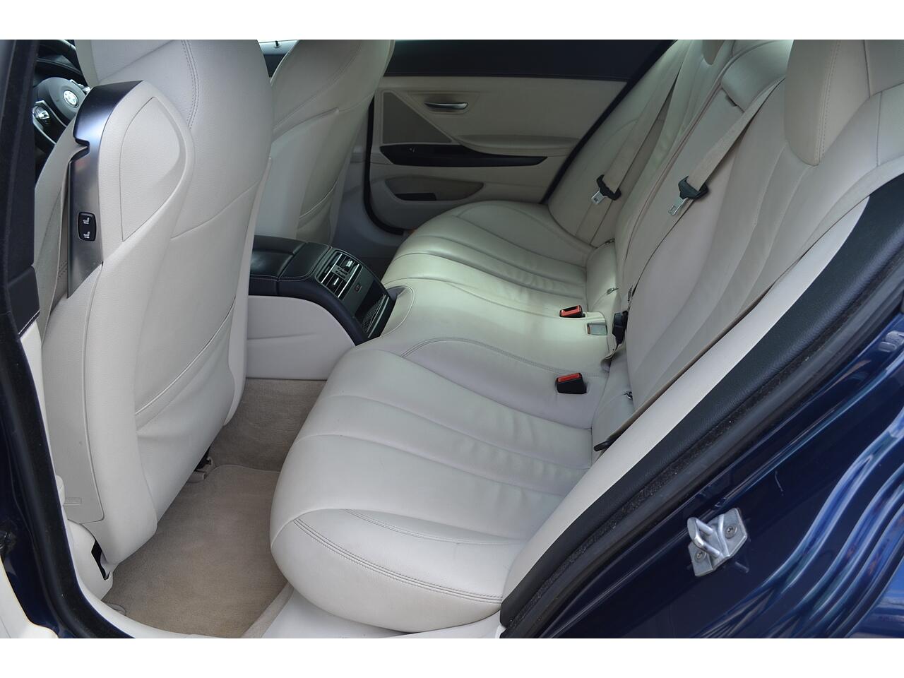 BMW 6 Series view 24