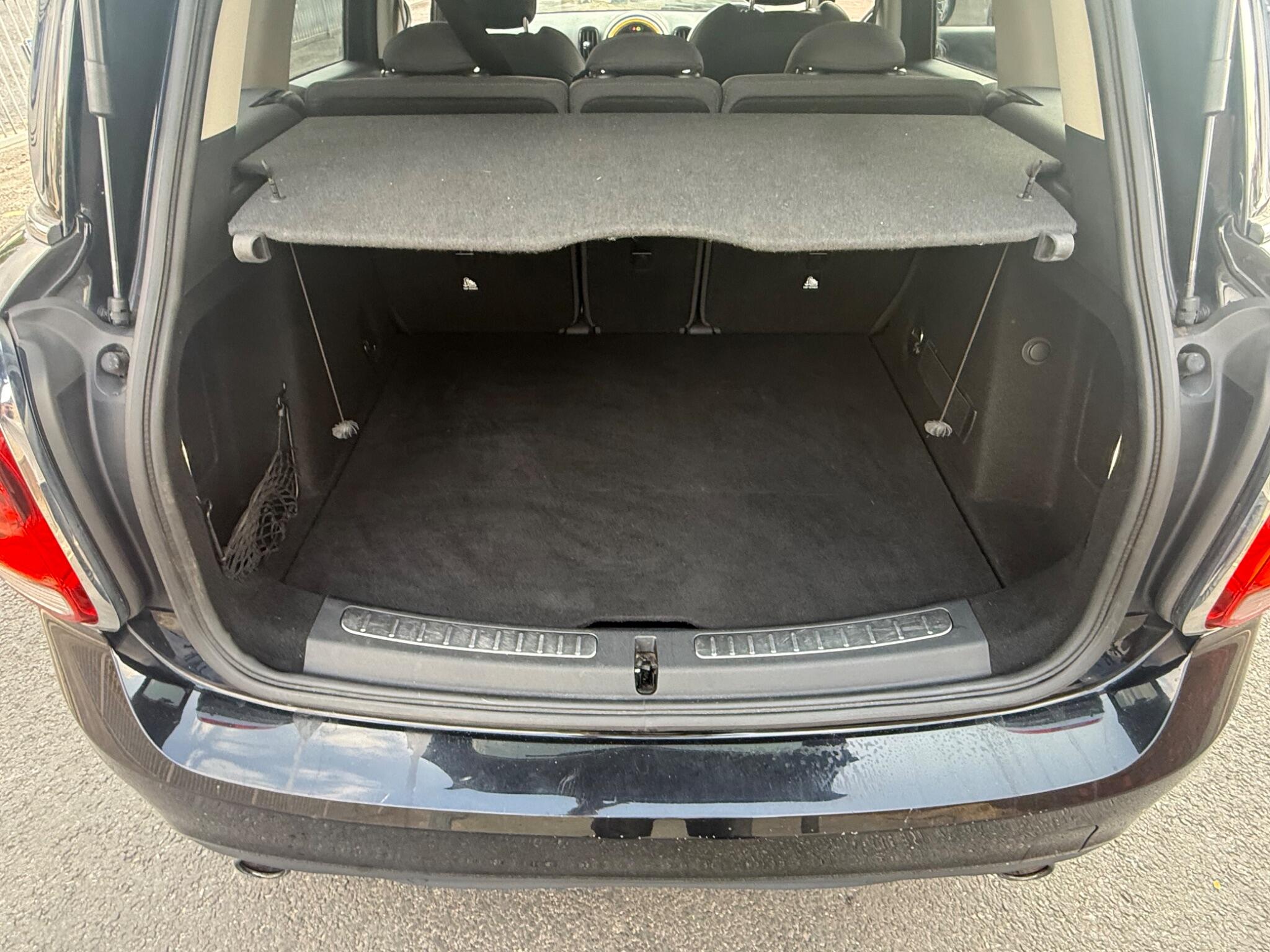Mini Countryman view 16