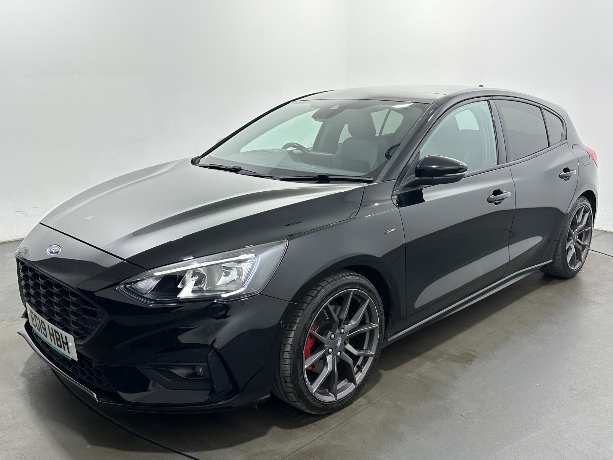 Ford Focus view 49