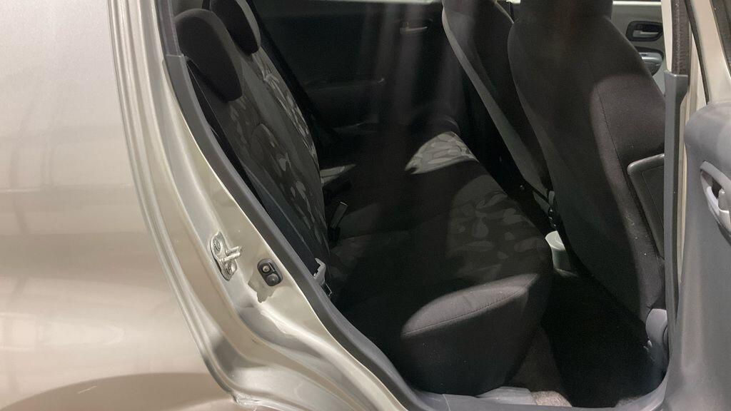 Suzuki Alto view 8