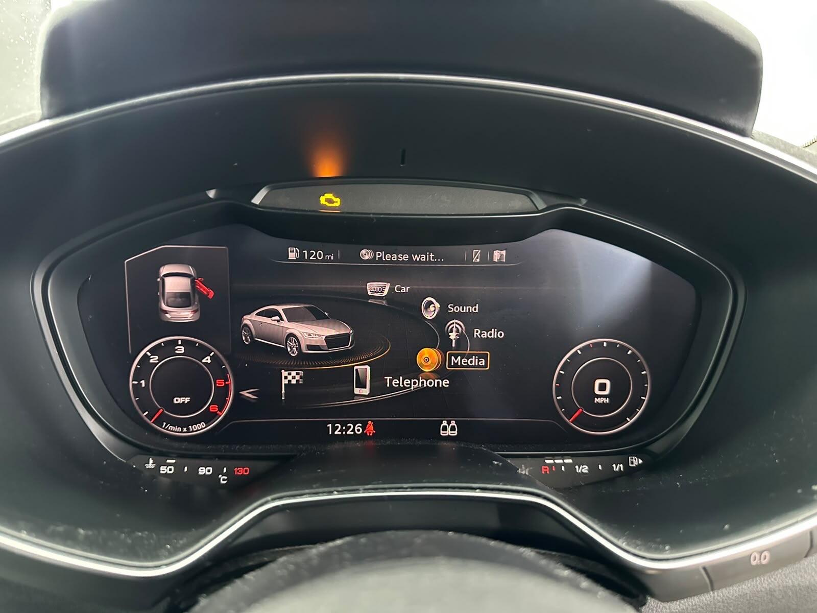 Audi TT view 38