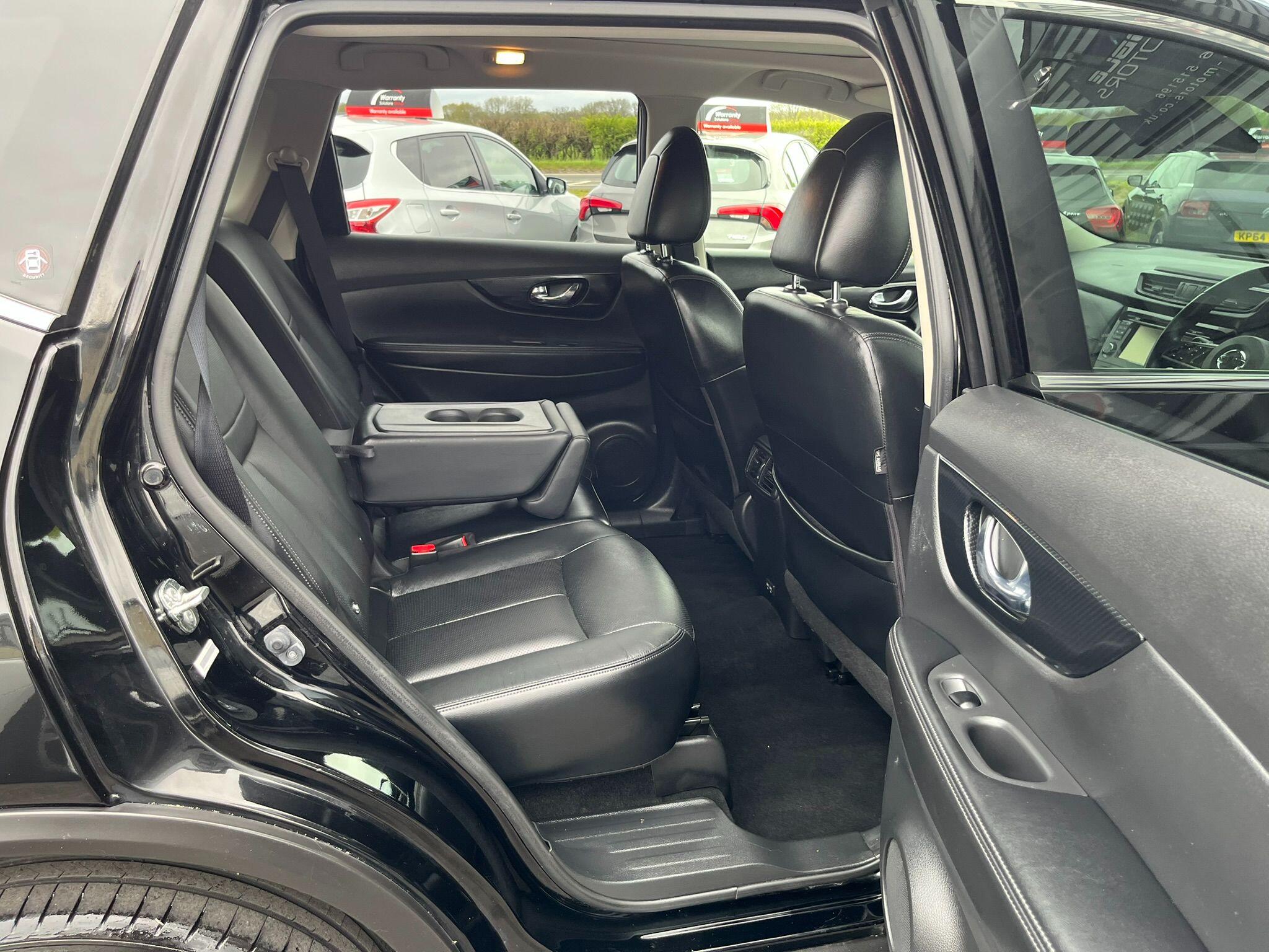 Nissan X-Trail view 33