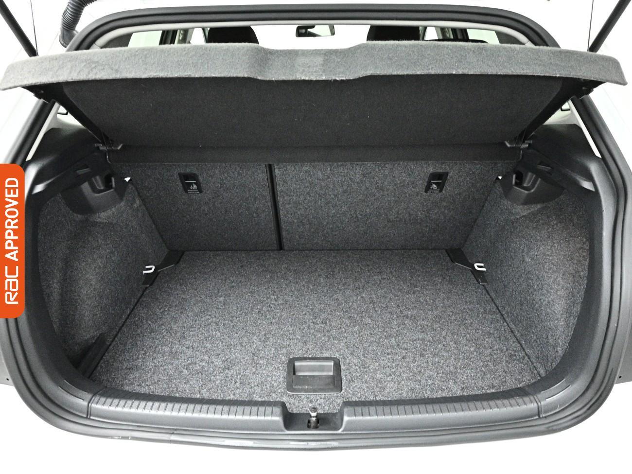 Volkswagen Polo view 25