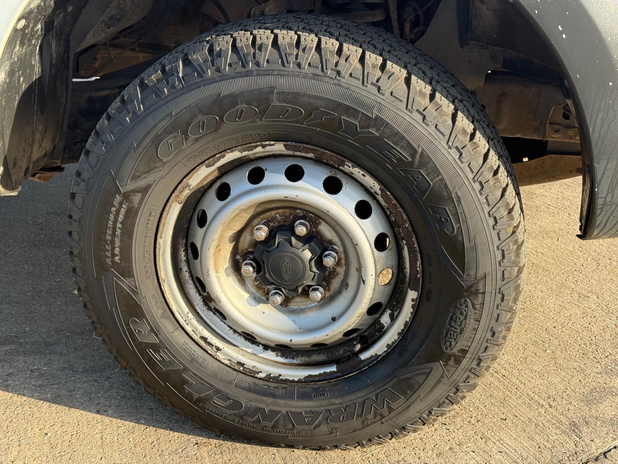Ford Ranger 2.2 TDCi XL Super Cab Pickup 4WD Euro 5 4dr — photo 30 of 98