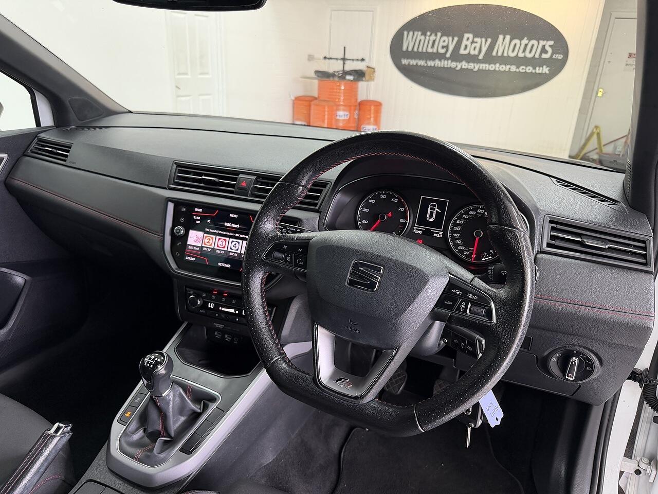 Seat Arona view 8