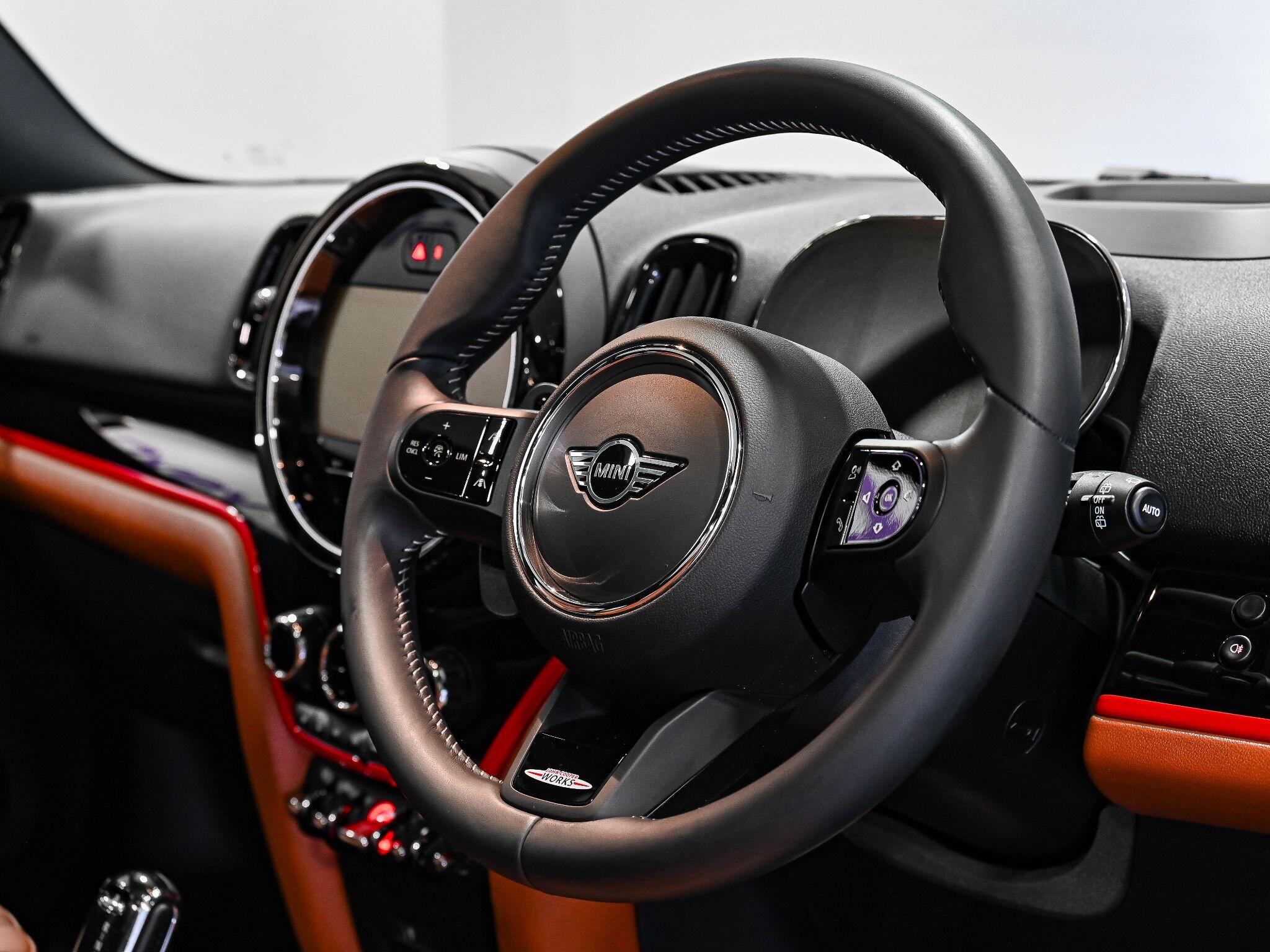 Mini Countryman view 7