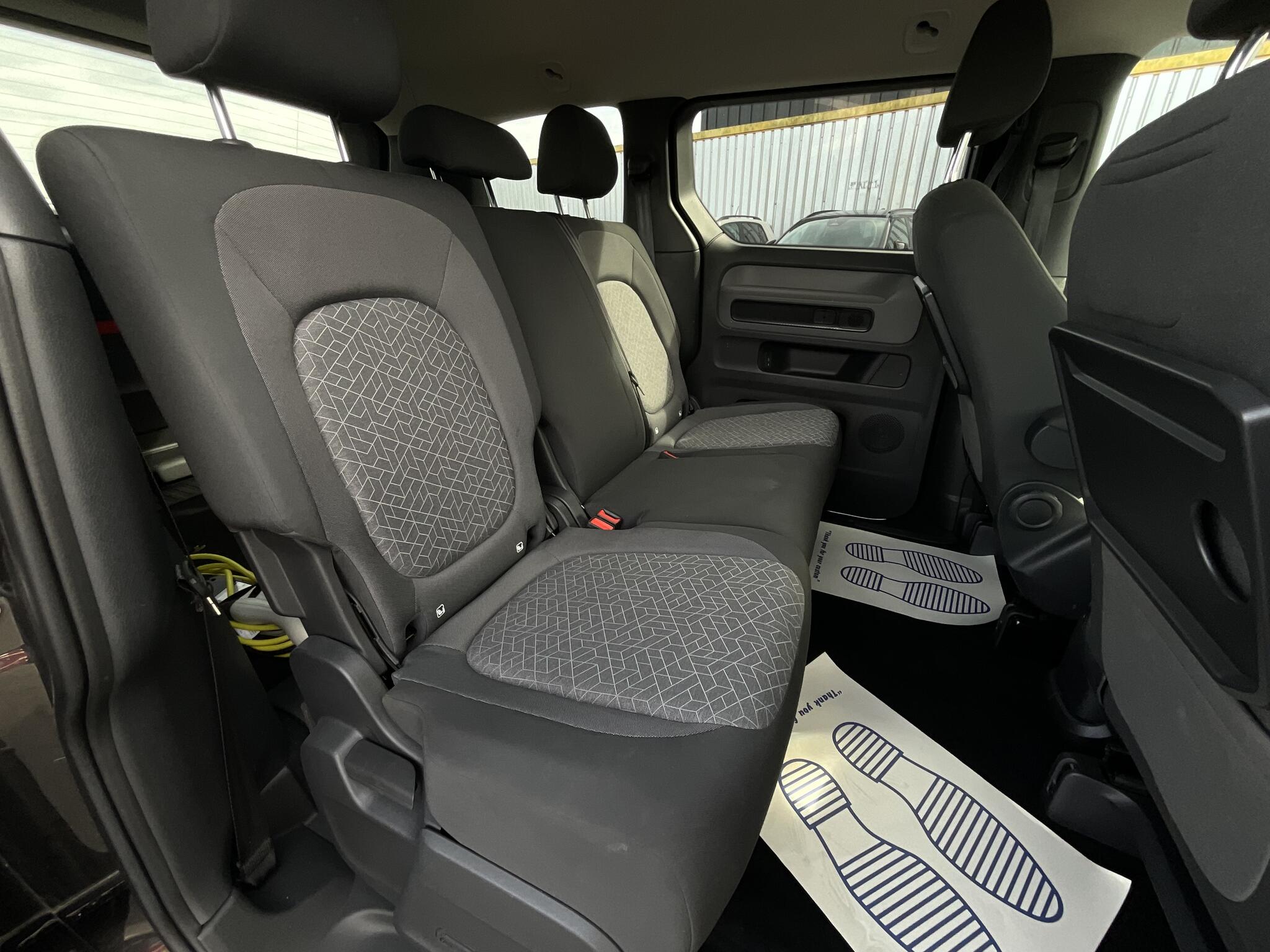 Volkswagen Id. Buzz view 10